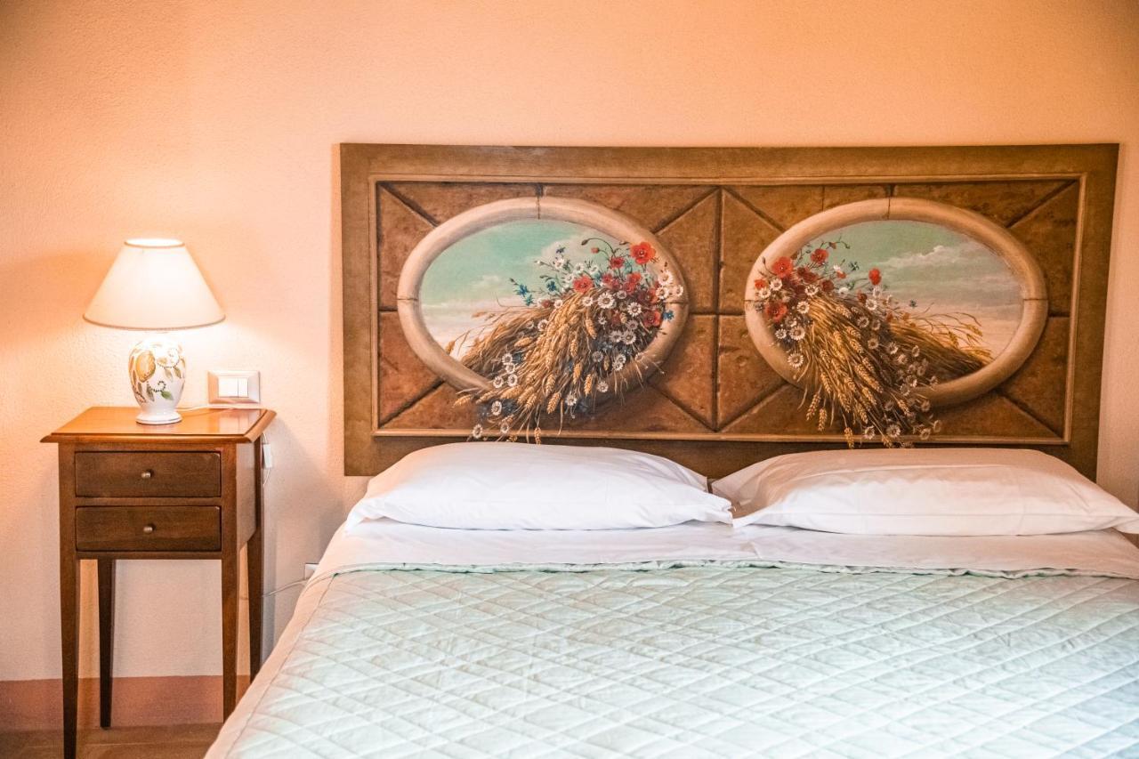 San Carlo A La Molinella Guest House ชิตตา เดลลา ปีเอเว ภายนอก รูปภาพ